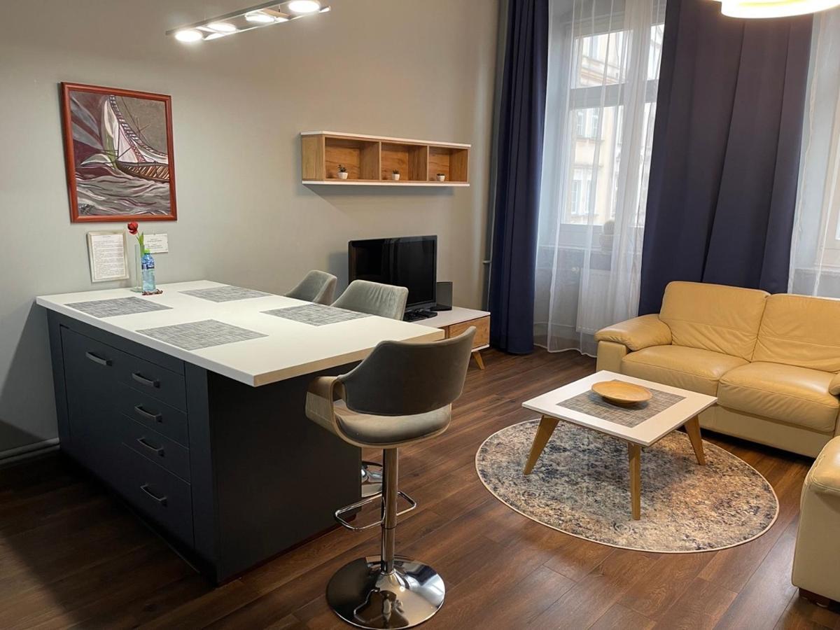 Apartament Ratuszowy 옐레니아구라 외부 사진
