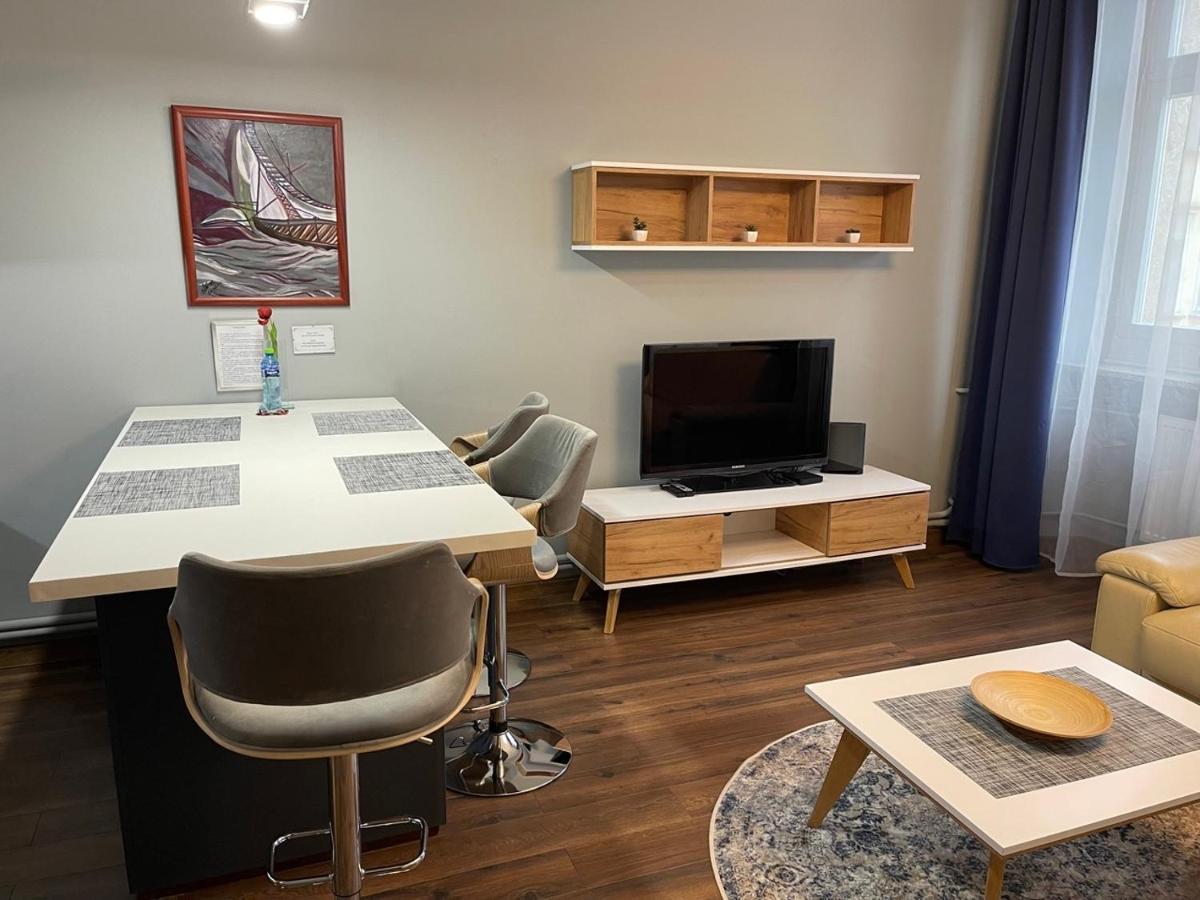 Apartament Ratuszowy 옐레니아구라 외부 사진